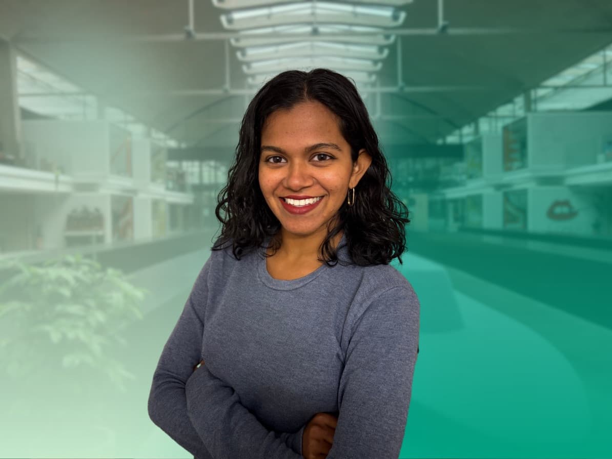 Headshot of Ammu Nair